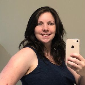 Meet your Posher, Cierra